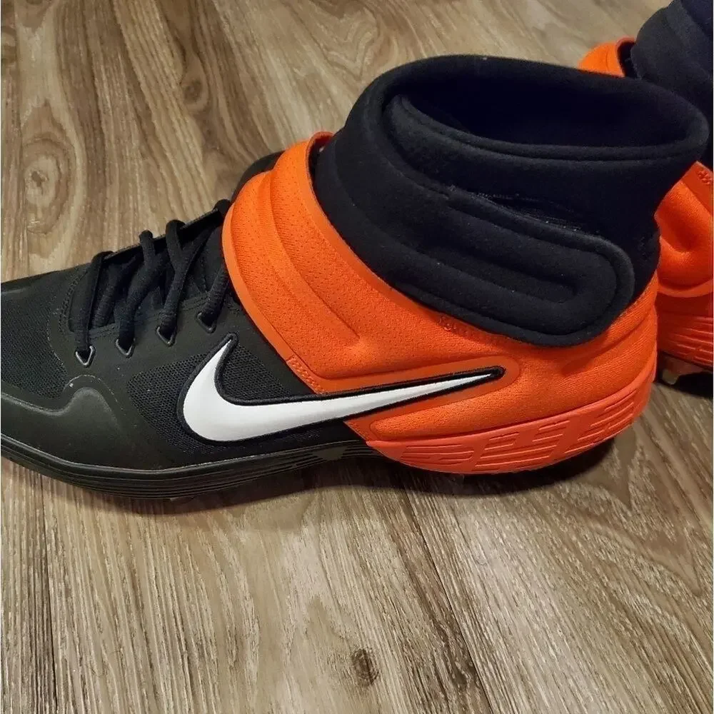Nike Alpha Air‎ Huarache Elite 2 Mid cleats